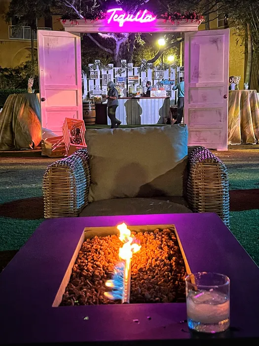 AustraliaNeonSigns.Com