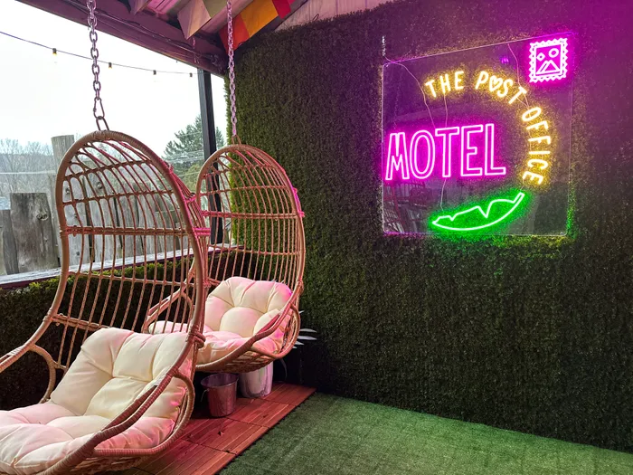 AustraliaNeonSigns.Com - Artwork Neon Sign