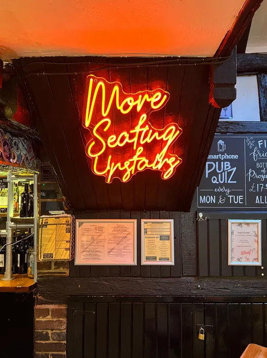 AustraliaNeonSigns.Com - Custom Neon Sign