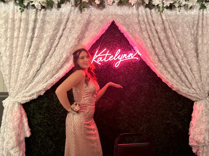 AustraliaNeonSigns.Com - Custom Neon Sign