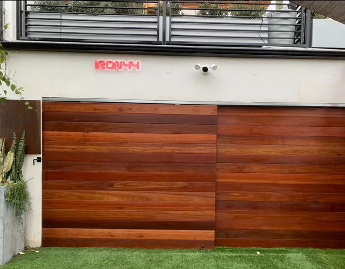 AustraliaNeonSigns.Com - Custom Neon Sign