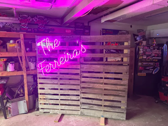 AustraliaNeonSigns.Com - Custom Neon Sign